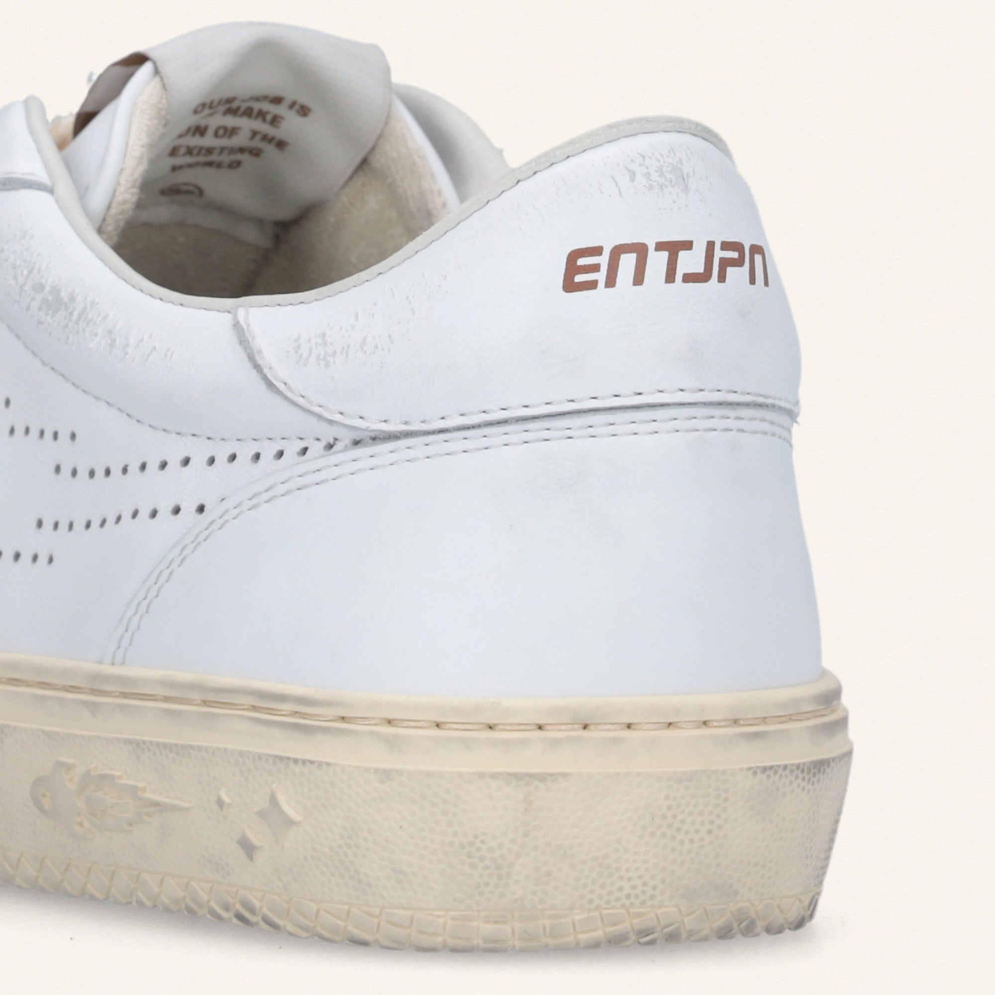 ENTJPN Jupiter Rocket – White leather sneaker with perforated logo