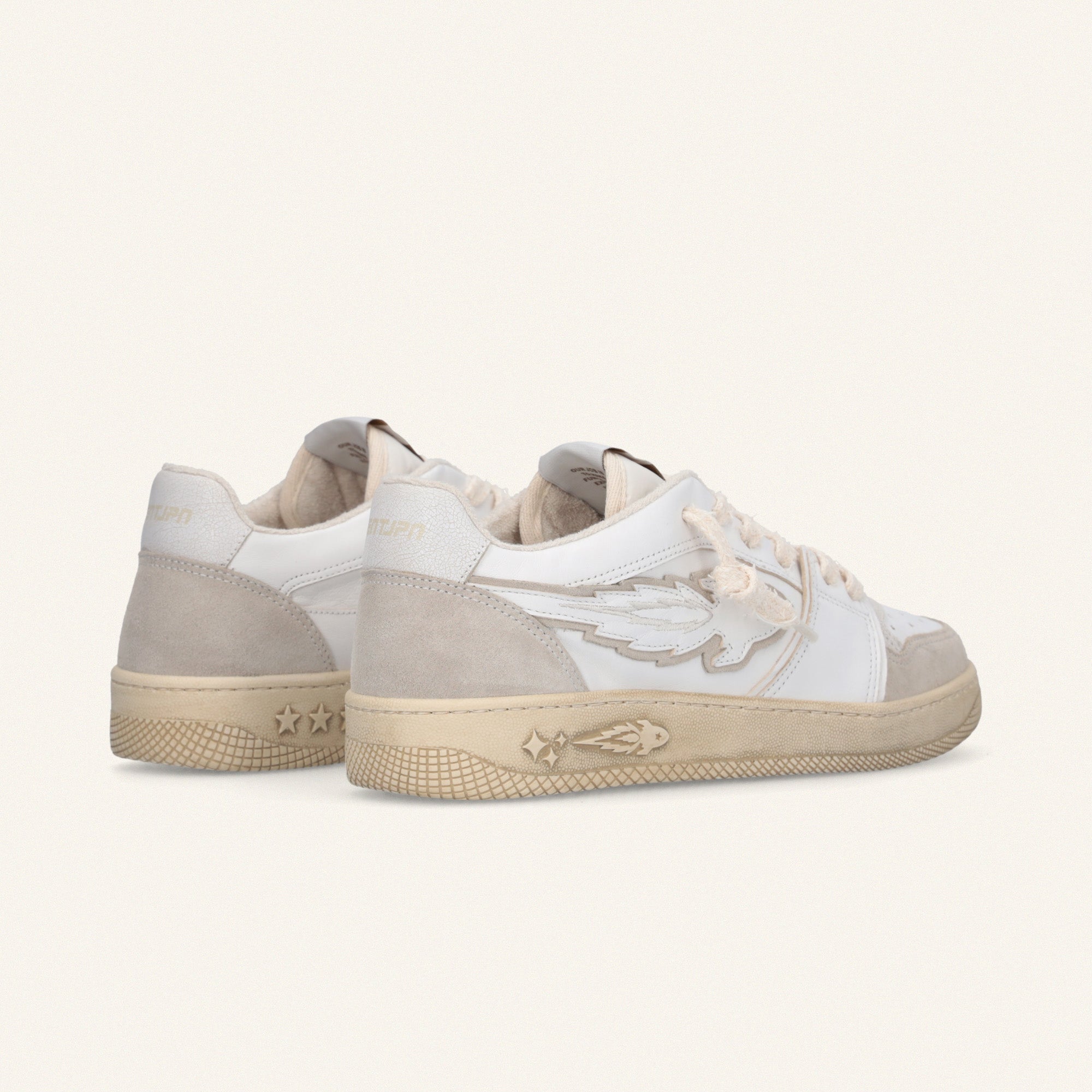 Entjpn Egg Rocket – white leather and suede sneakers