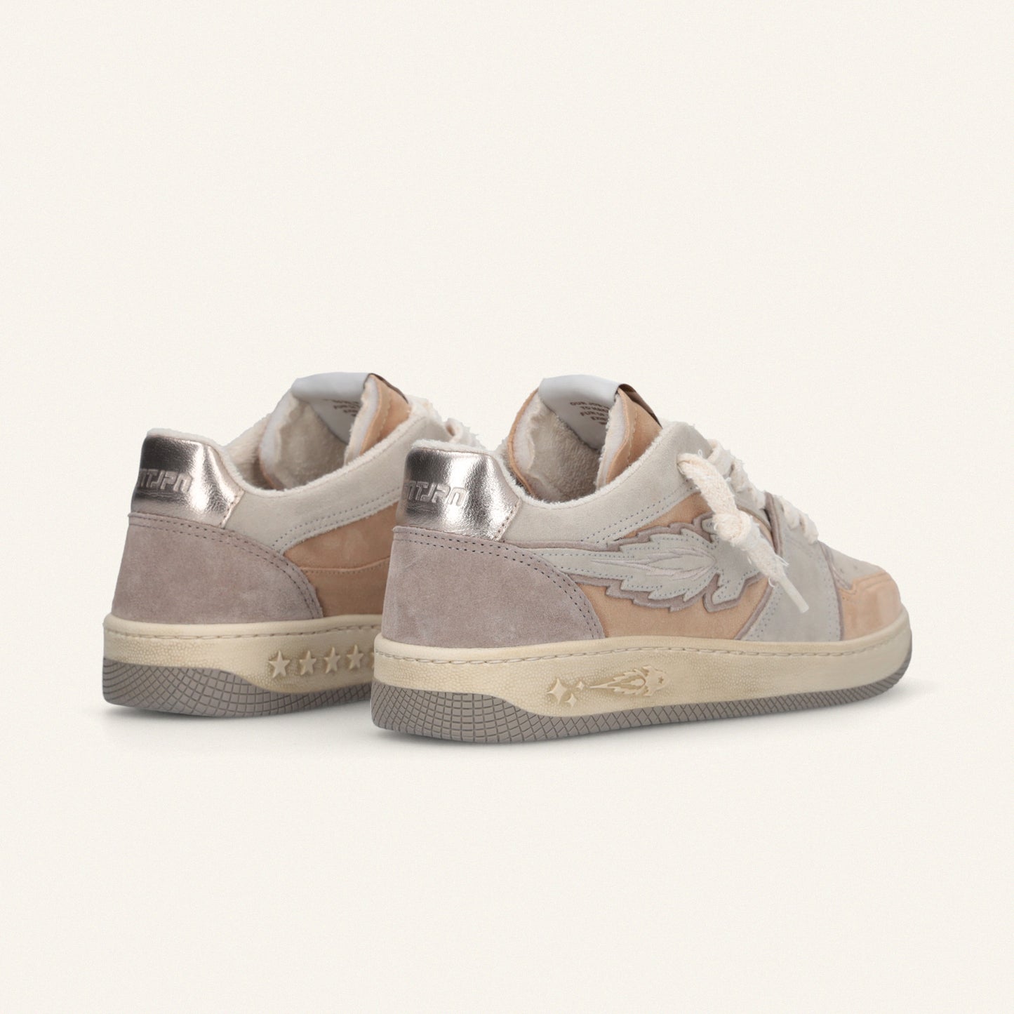 Entjpn Egg Rocket – blush sneakers in suede and laminate