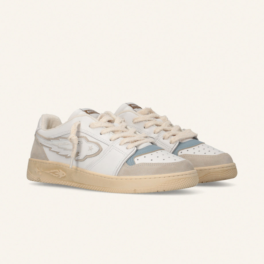 Entjpn Egg Rocket – leather sneakers with light blue inserts