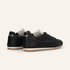 ENTJPN 61 – black leather sneakers