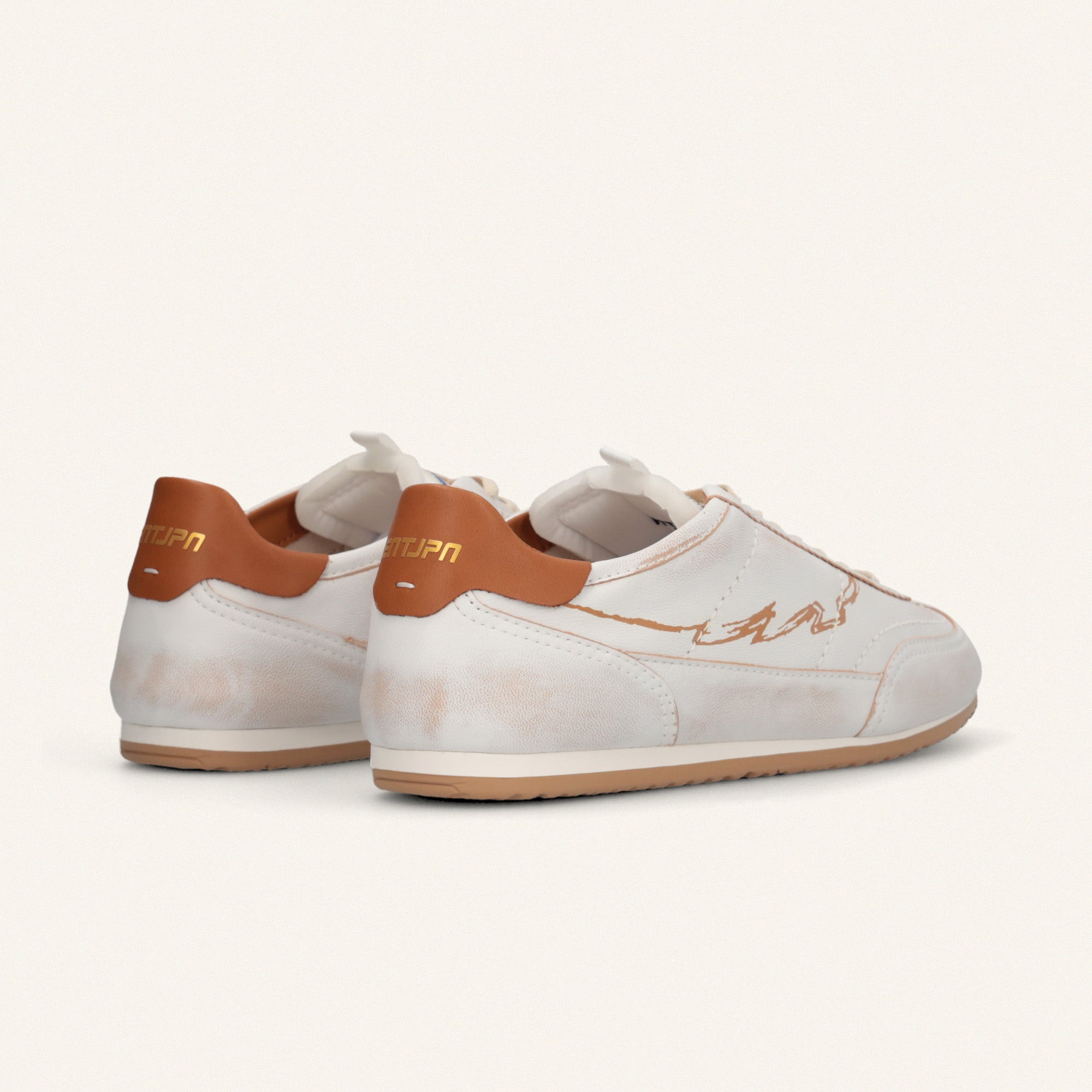 ENTJPN 61 – white leather sneakers with cognac details