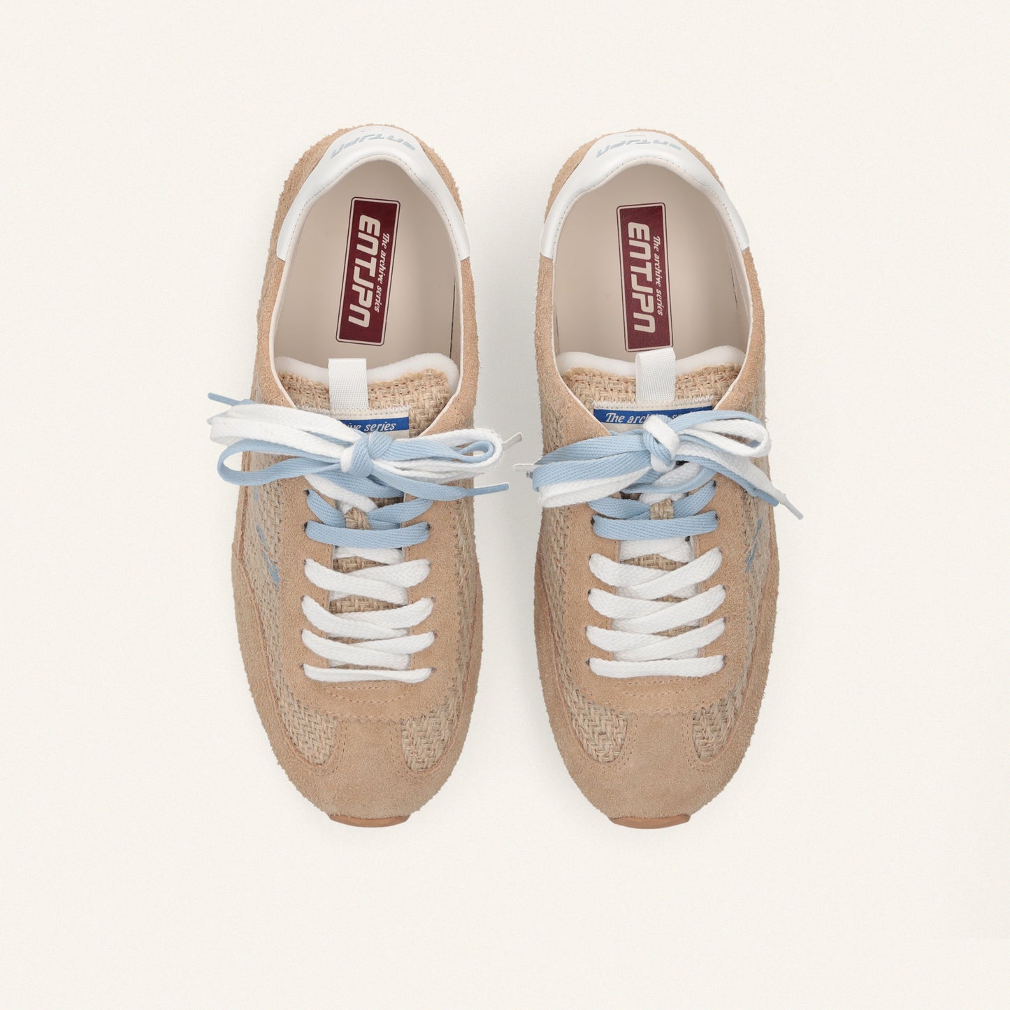 ENTJPN 61 – beige sneakers in suede leather and raffia