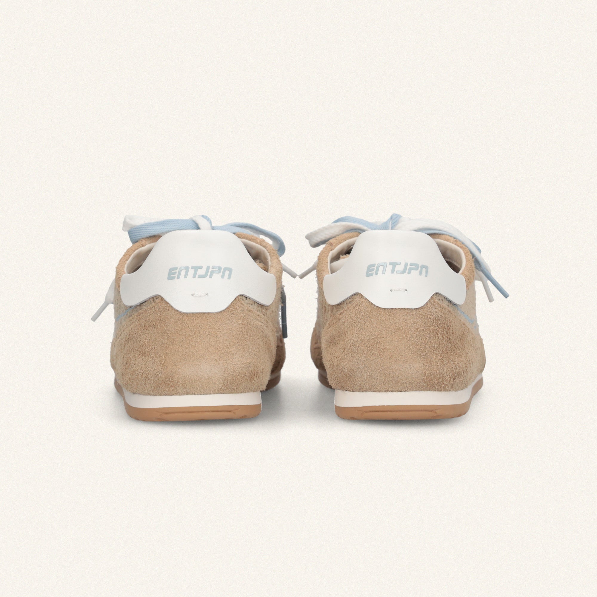 ENTJPN 61 – beige sneakers in suede leather and raffia