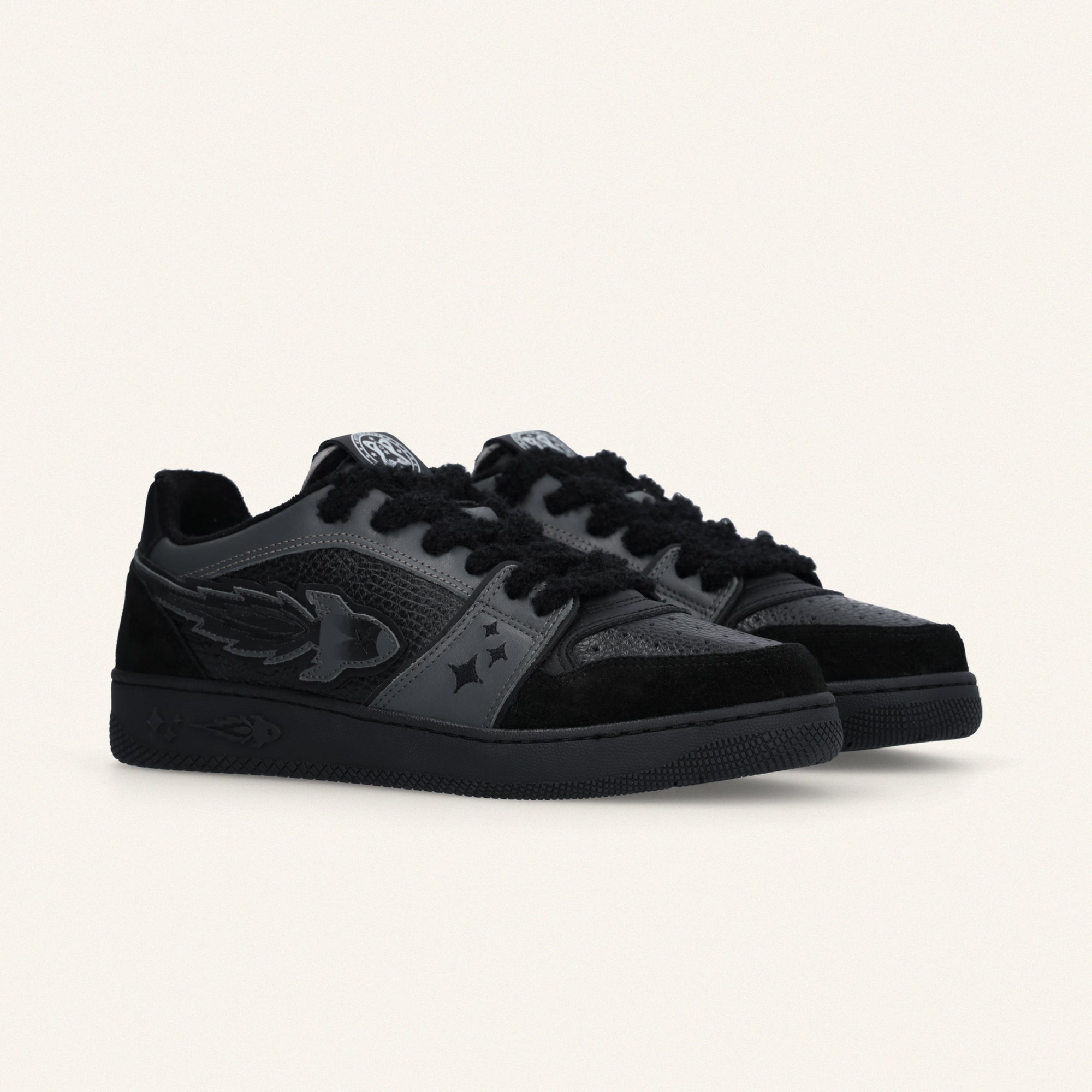 EJ EGG ROCKET BLACK SNEAKERS