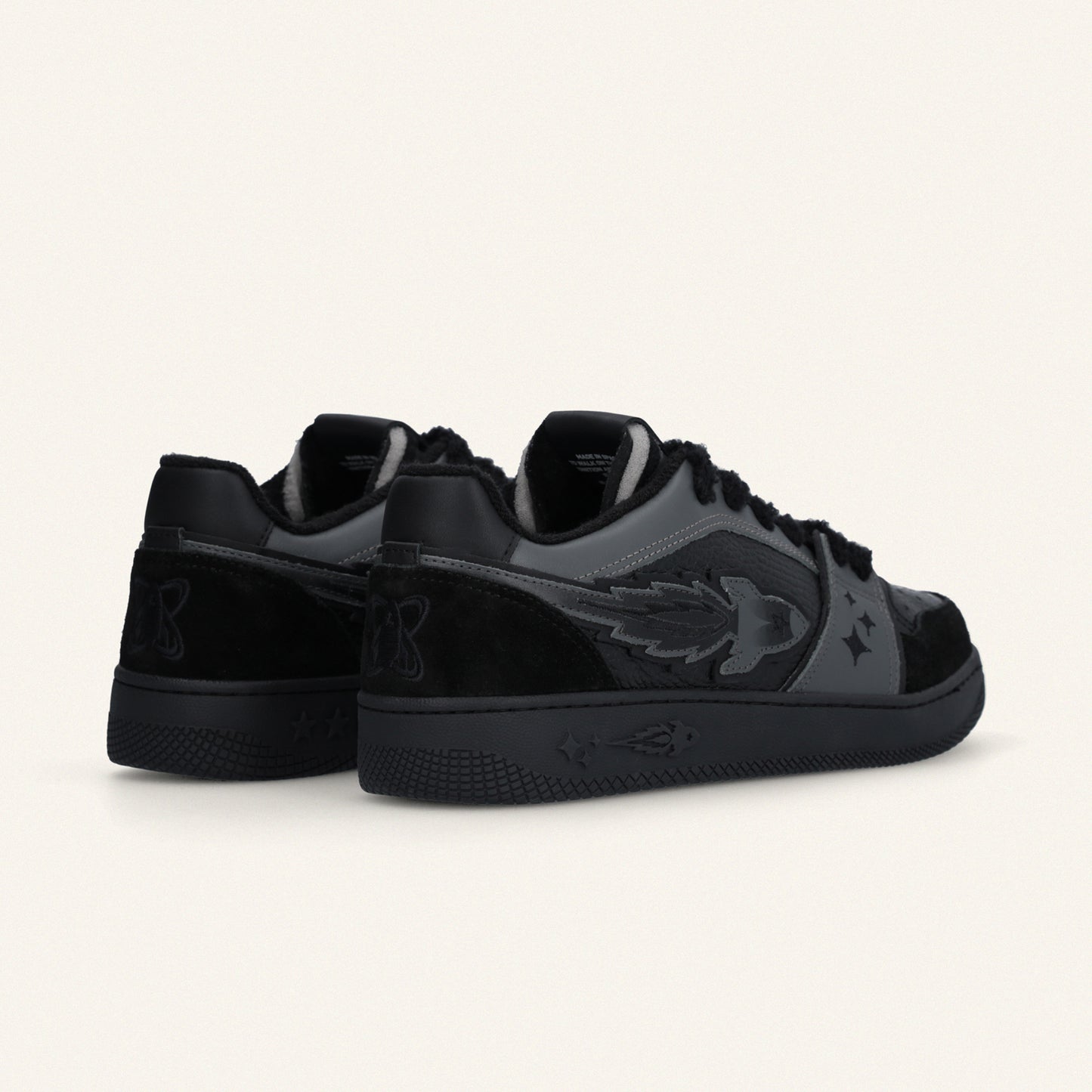 EJ EGG ROCKET BLACK SNEAKERS
