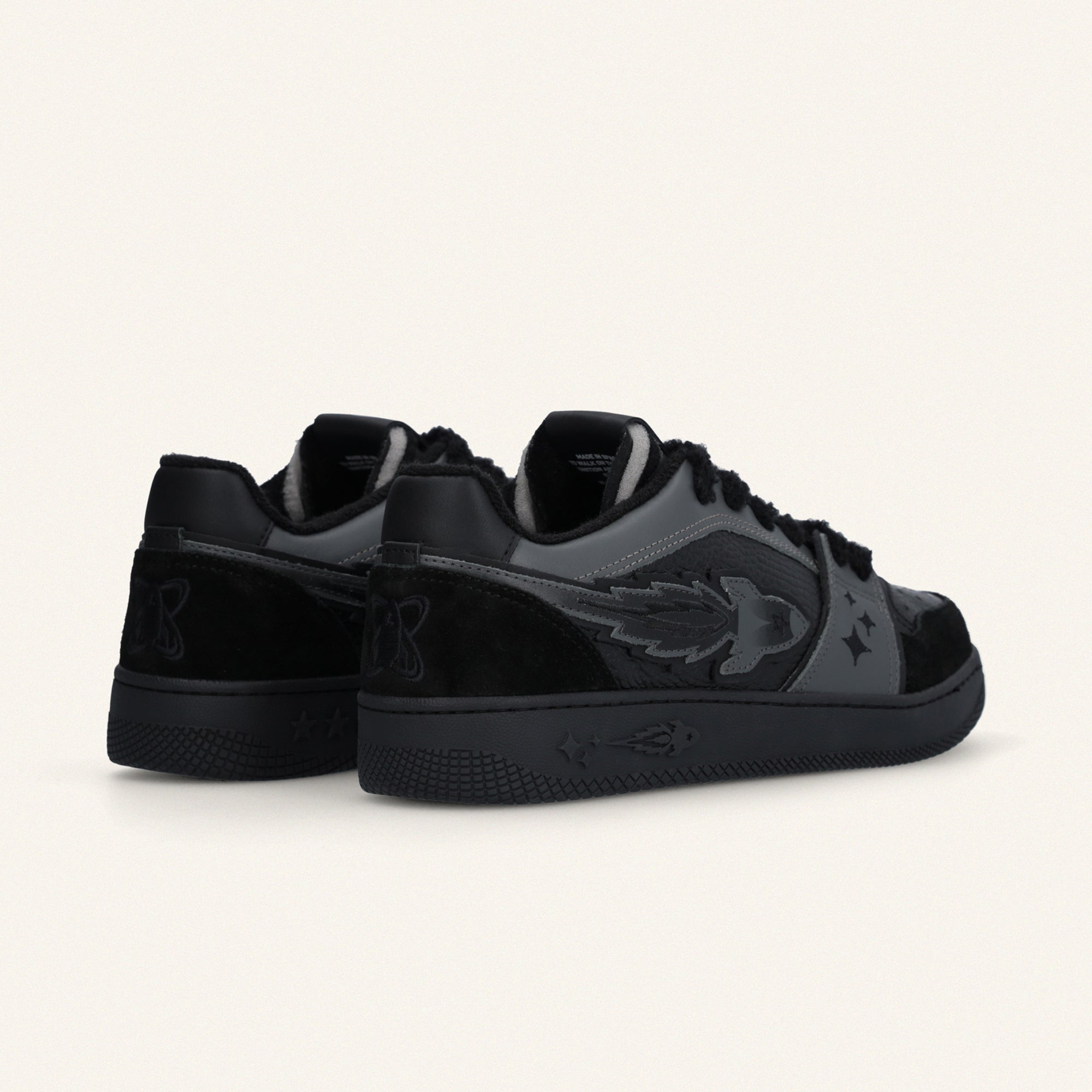 EJ EGG ROCKET BLACK SNEAKERS