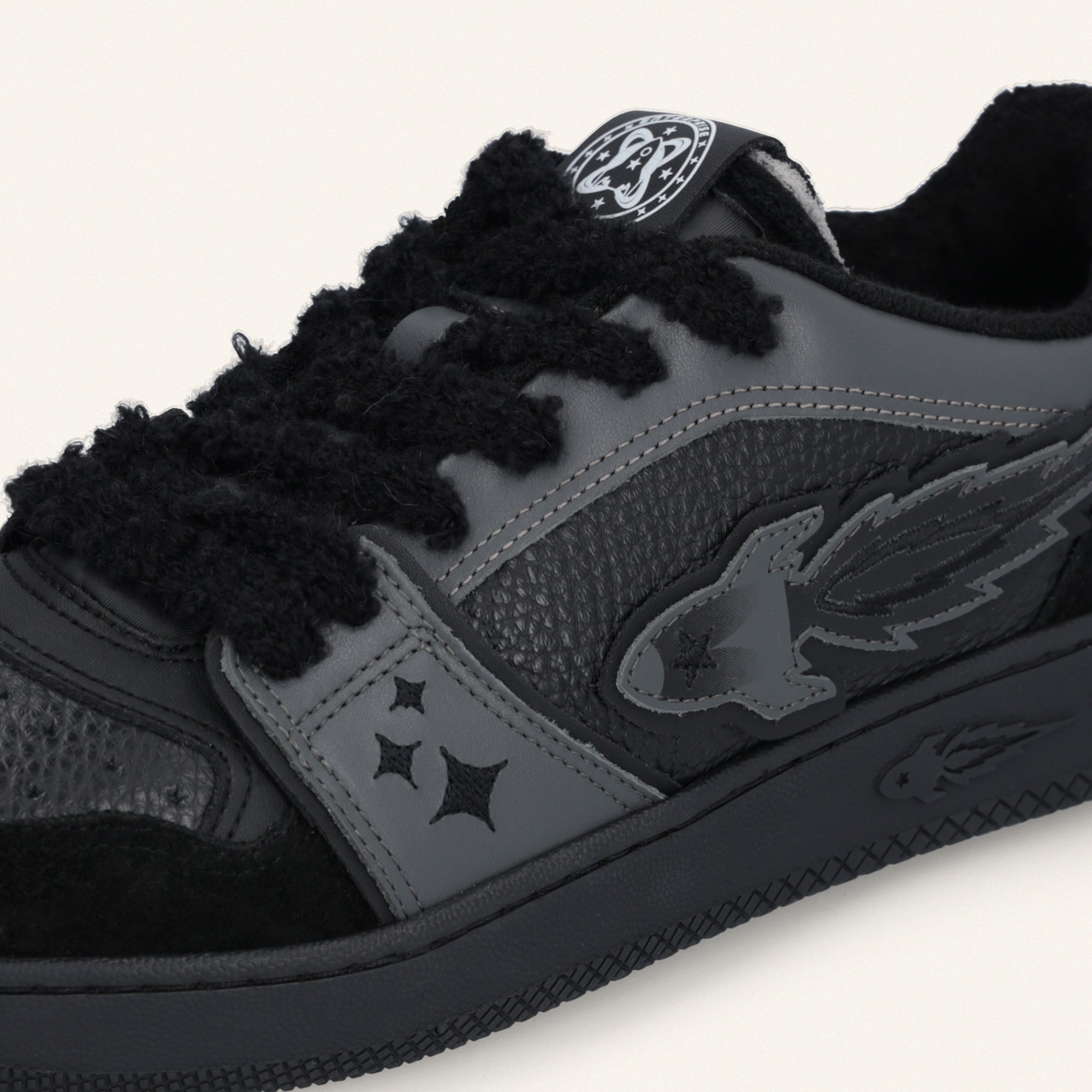 EJ EGG ROCKET BLACK SNEAKERS