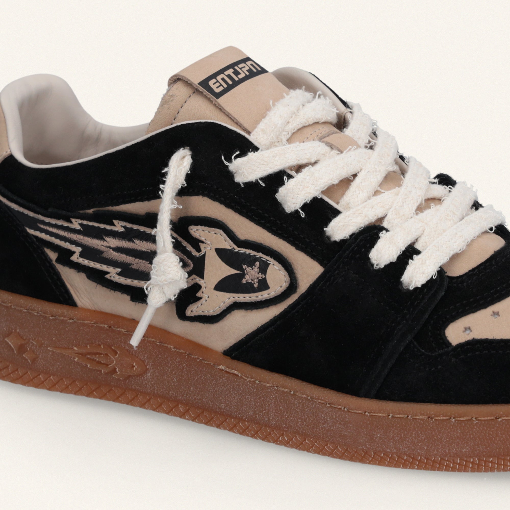 Sneakers ENTJPN EGG Rocket in pelle – Stile Streetwear Made in