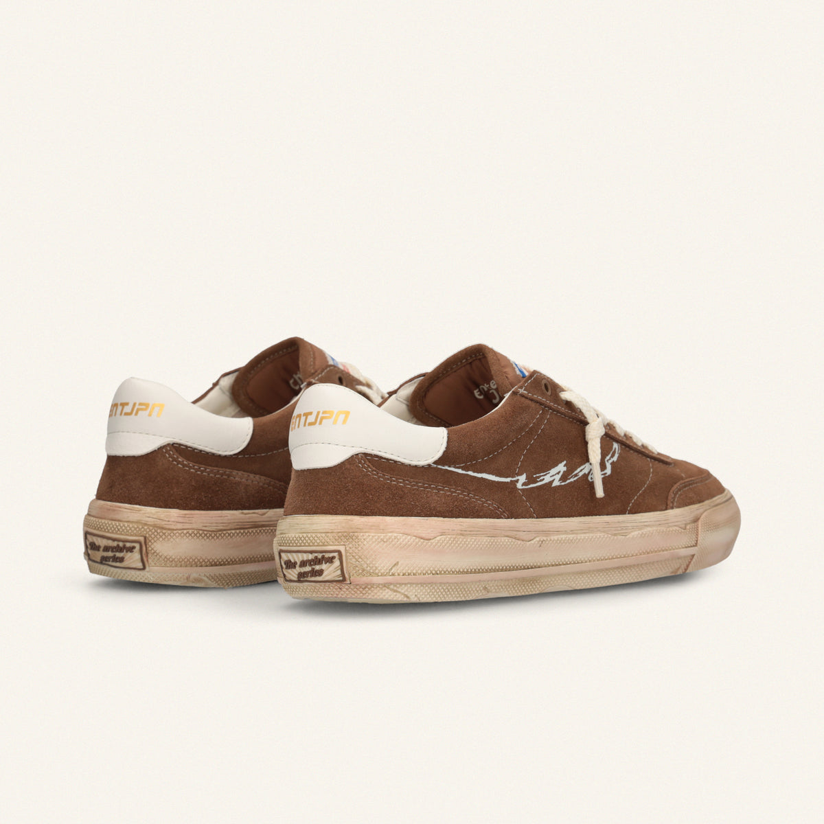 ENTJPN 75 – Sneaker in suede tabacco e pelle bianca