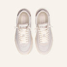 ENTJPN 75 – Sneaker in pelle bianca e suede cipria con dettagli oro rosa