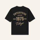 T-shirt in cotone nera con stampa 'ENTJPN 1975 Tokyo'