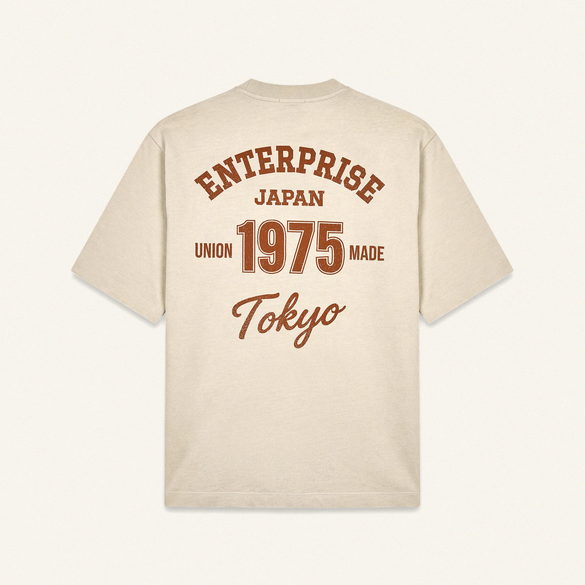T-shirt in cotone color burro con stampa 'ENTJPN 1975 Tokyo'